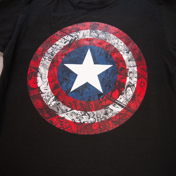 Marvel Captain America Avengers Shield Comic T-Shirt Men Large Black Graphic Tee - Picture 3 of 11